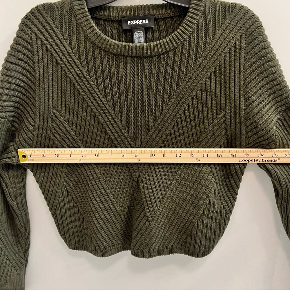 EXPRESS Ribbed Crew Neck Sweater-Olive Green - Picture 4 of 7